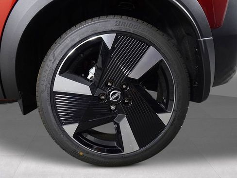 New 2026 Nissan Kicks SR w/ SR Premium Package image 9