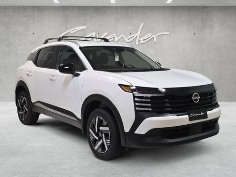 New 2026 Nissan Kicks SV FWD image 2