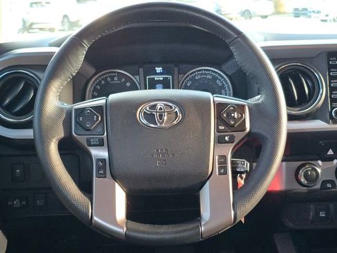 Used 2022 Toyota Tacoma SR5 image 14