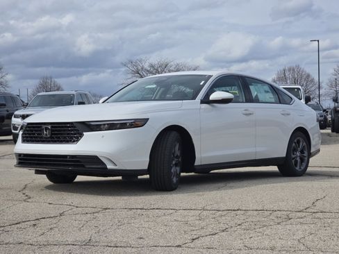 New 2026 Honda Accord EX-L image 15