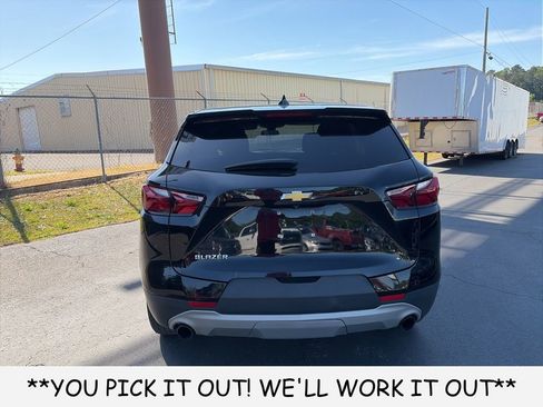 Used 2022 Chevrolet Blazer LT FWD image 5