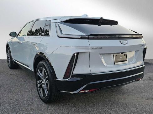 New 2026 Cadillac Lyriq Luxury image 5
