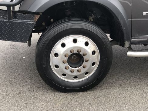 Used 2021 RAM 4500 Tradesman w/ Chrome Appearance Group image 2