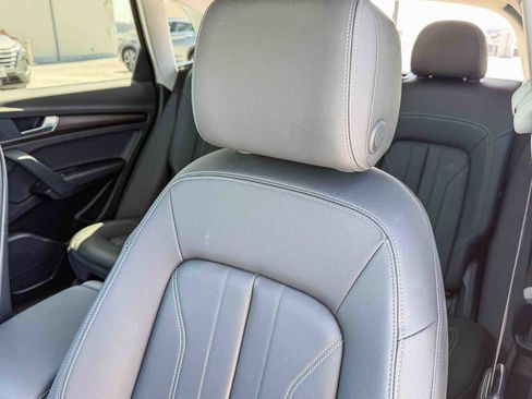 Used 2023 Audi Q5 2.0T Premium w/ Convenience Package AWD/4WD image 34