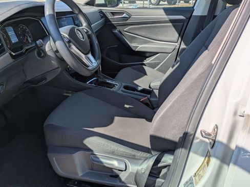 Used 2020 Volkswagen Jetta S w/ Driver Assistance Package image 11
