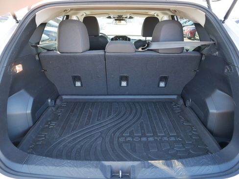 Used 2024 Subaru Crosstrek 2.0i Premium image 12