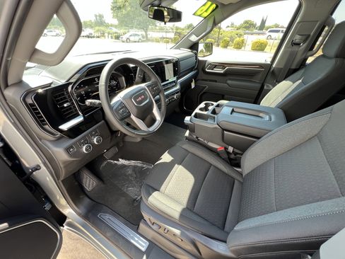 New 2026 GMC Sierra 1500 Elevation image 21