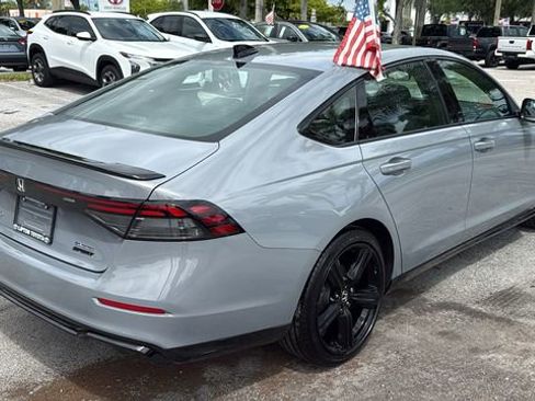 Used 2025 Honda Accord Sport image 10
