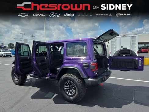 Used 2026 Jeep Wrangler Unlimited Rubicon AWD/4WD image 13