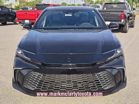 New 2026 Toyota Camry SE FWD image 14