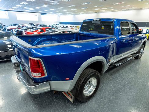 Used 2018 RAM 3500 Laramie AWD/4WD image 6