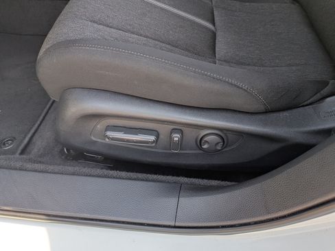 Used 2024 Honda Accord Sport image 21