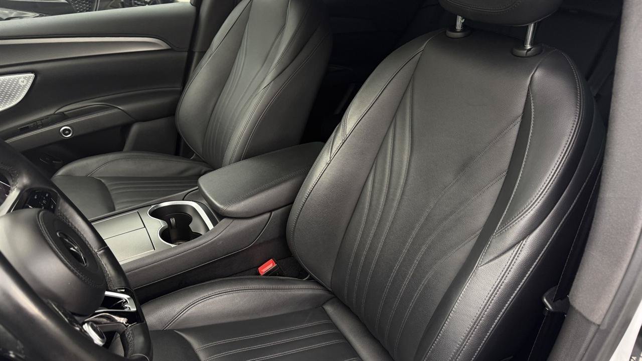 Used 2023 Maserati Grecale GT AWD/4WD image 30