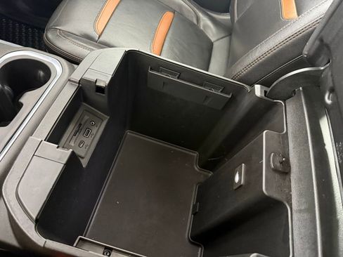 Used 2021 GMC Sierra 1500 AT4 w/ AT4 Preferred Package image 32