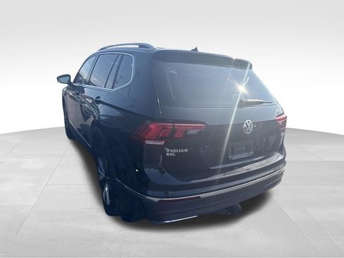 Used 2020 Volkswagen Tiguan SEL AWD/4WD image 5