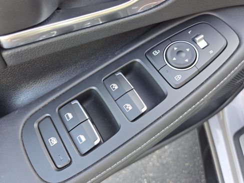 Used 2023 Hyundai Sonata Limited FWD image 34