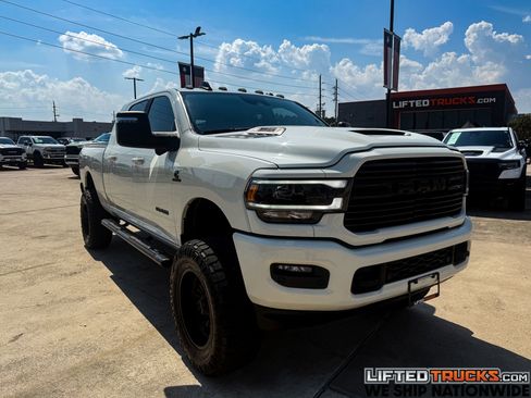 Used 2023 RAM 2500 Laramie image 1