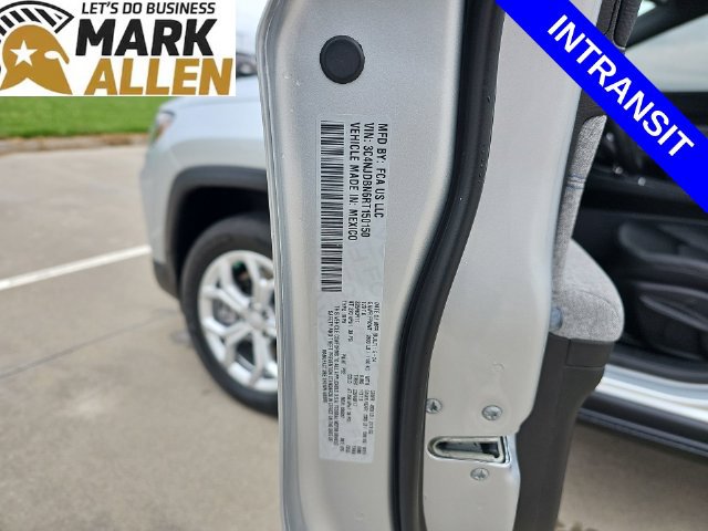 Used 2024 Jeep Compass Latitude AWD/4WD image 33