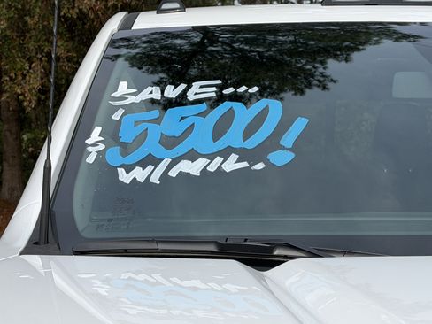 New 2026 GMC Sierra 2500 SLT w/ SLT Premium Package image 2