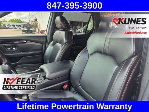 Used 2025 Honda Pilot TrailSport image 22