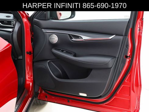 Used 2025 INFINITI QX50 Sport image 32