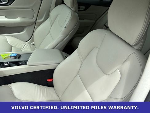 Certified 2025 Volvo V60 B5 Cross Country Plus AWD/4WD image 30