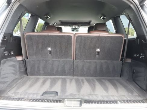 Used 2022 Mercedes-Benz GLS 450 4MATIC image 23