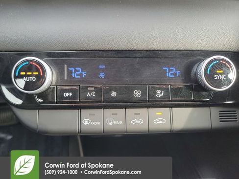 Used 2023 Hyundai Elantra SEL w/ Cargo Package image 28