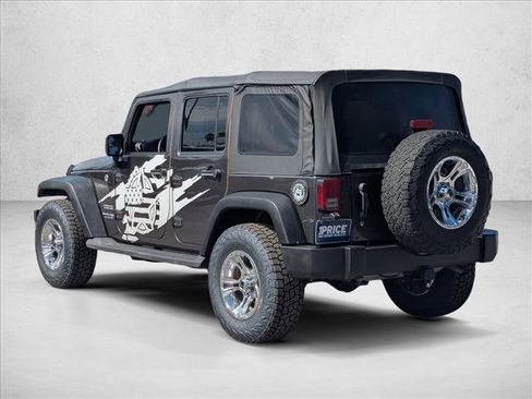 Used 2018 Jeep Wrangler Unlimited Sport S AWD/4WD image 8