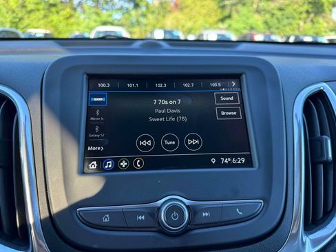 Used 2019 Chevrolet Equinox LT AWD/4WD image 27