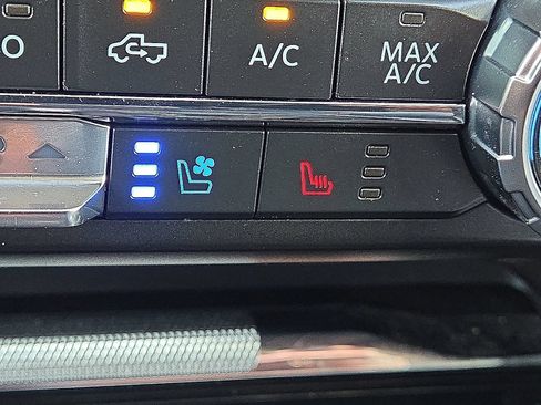 Used 2021 Ford F150 Lariat AWD/4WD image 27