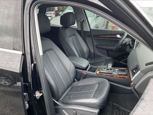 Used 2018 Audi Q5 2.0T Premium Plus w/ Premium Plus Package AWD/4WD image 7