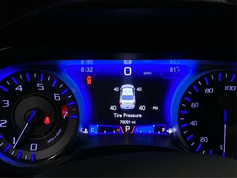 Used 2020 Chrysler 300 S AWD/4WD image 21