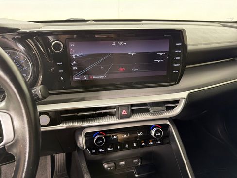 Used 2022 Kia K5 GT-Line FWD image 15
