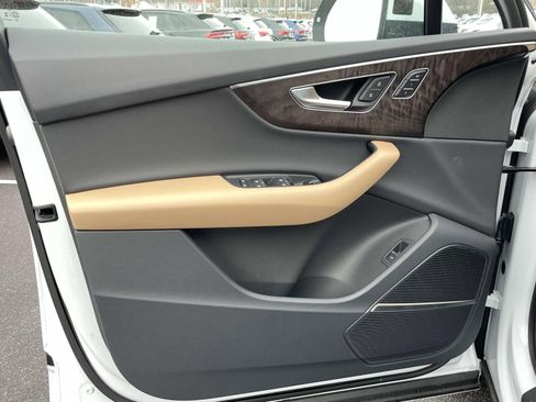 New 2026 Audi Q7 2.0T Premium image 16