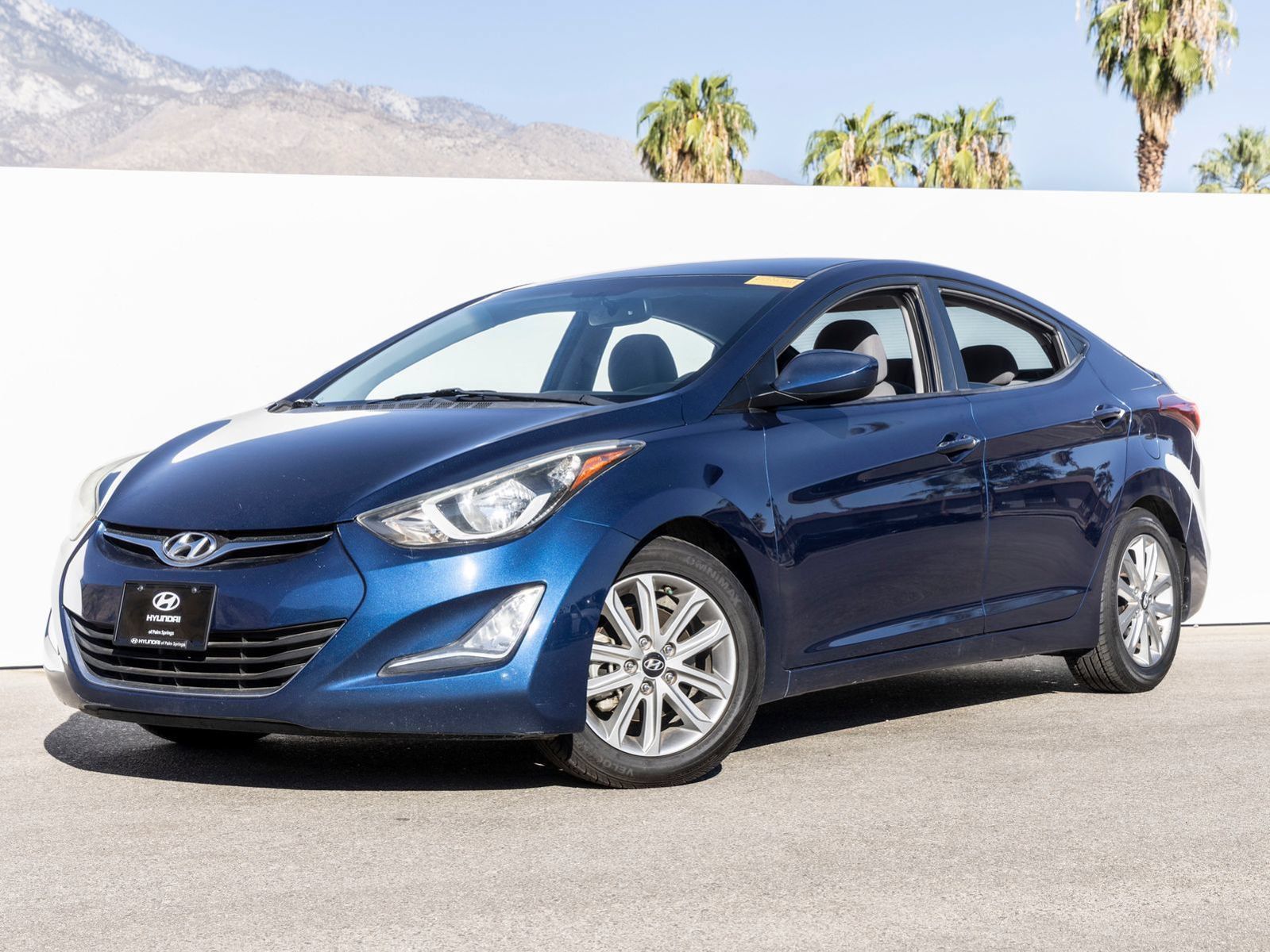 Used 2016 Hyundai Elantra SE w/ Option Group 02 FWD image 1