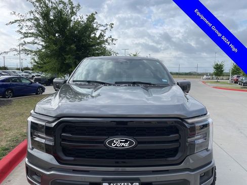 Used 2025 Ford F150 Lariat w/ Equipment Group 502A High image 9