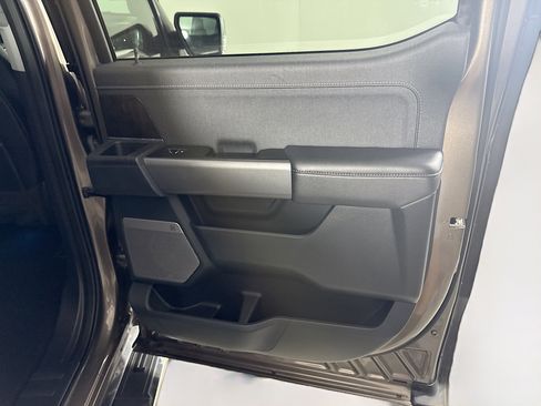 Used 2023 Ford F150 Lariat image 28