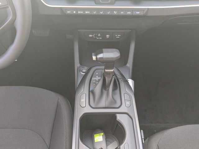 New 2026 Kia K4 FWD image 17