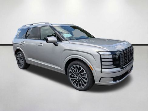 New 2026 Hyundai Palisade Calligraphy FWD image 2