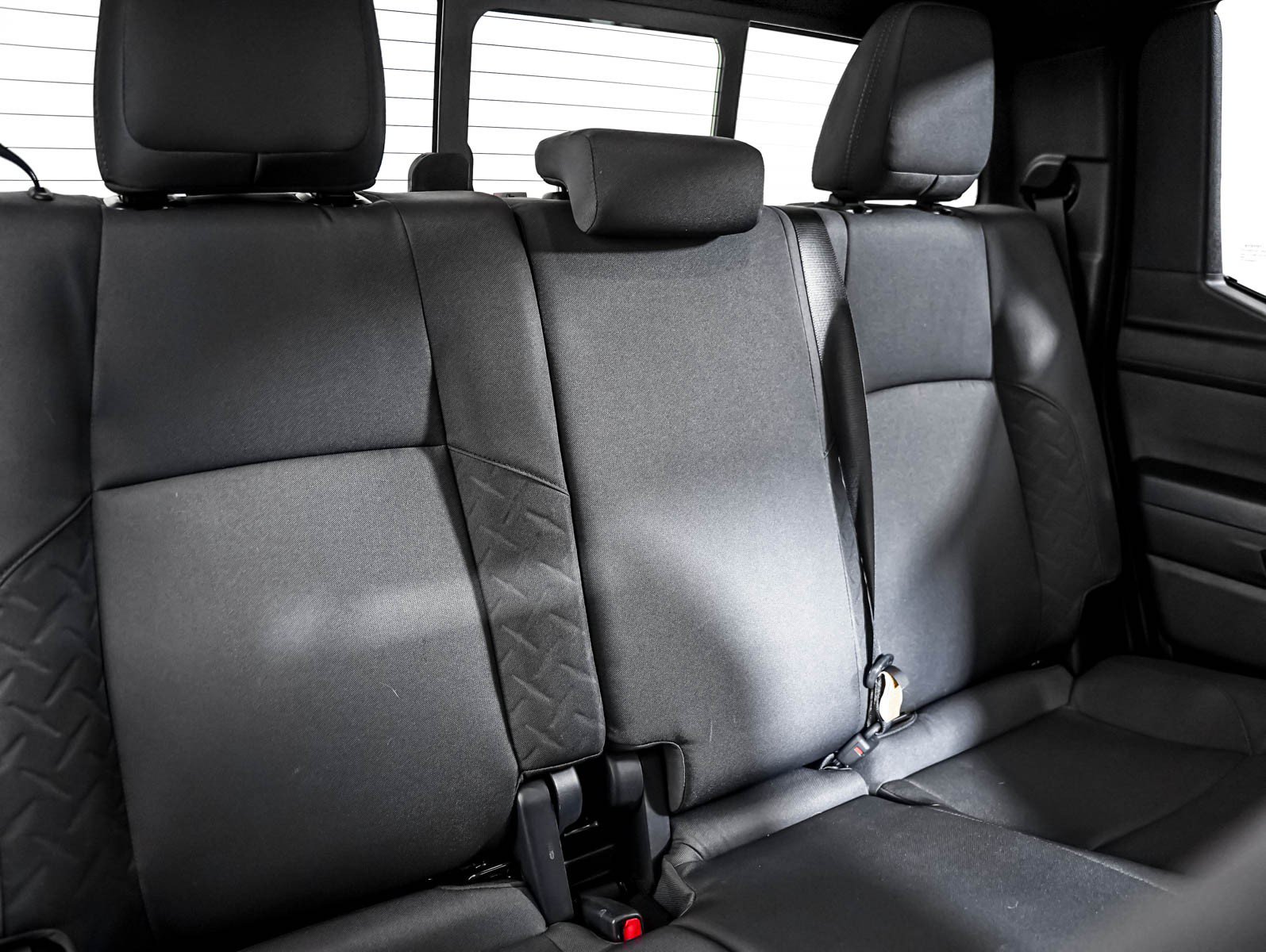 Used 2025 Toyota Tacoma SR5 RWD image 10