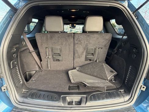 Used 2024 Dodge Durango GT image 33