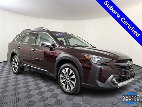 Used 2025 Subaru Outback Touring image 1