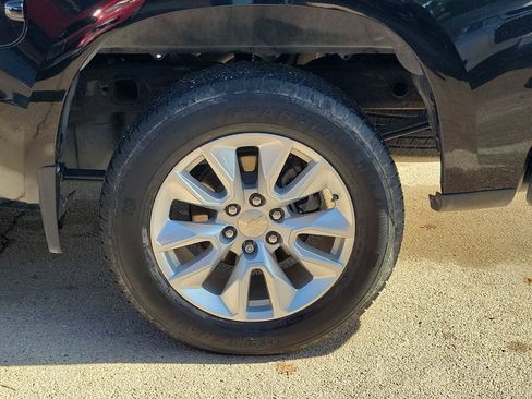 Used 2021 Chevrolet Silverado 1500 Custom image 8