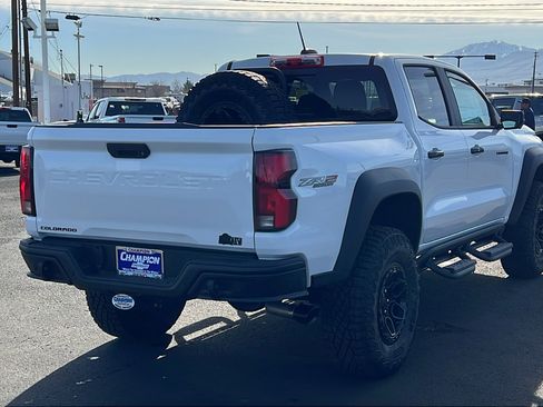 New 2026 Chevrolet Colorado ZR2 w/ ZR2 Bison Edition image 5