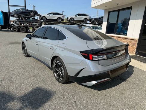 Used 2024 Hyundai Sonata SEL w/ Convenience Package image 6