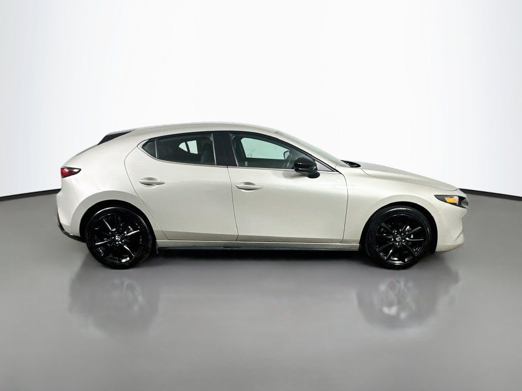 Used 2024 MAZDA MAZDA3 s FWD image 7