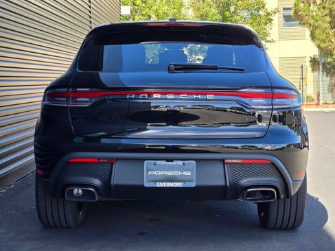 New 2026 Porsche Macan AWD/4WD image 7
