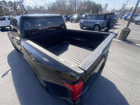 Used 2024 Toyota Tacoma SR image 8