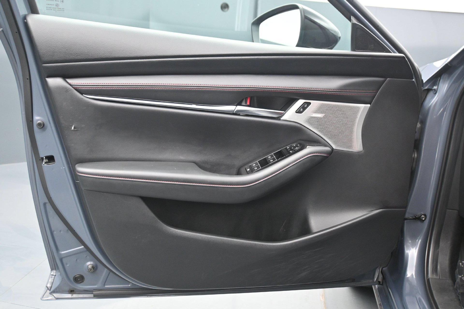 Used 2023 MAZDA MAZDA3 s AWD/4WD image 21
